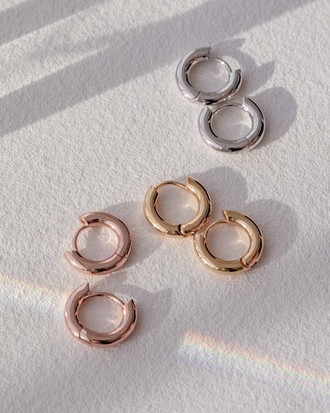 Plain Amalfi Huggies - Silver