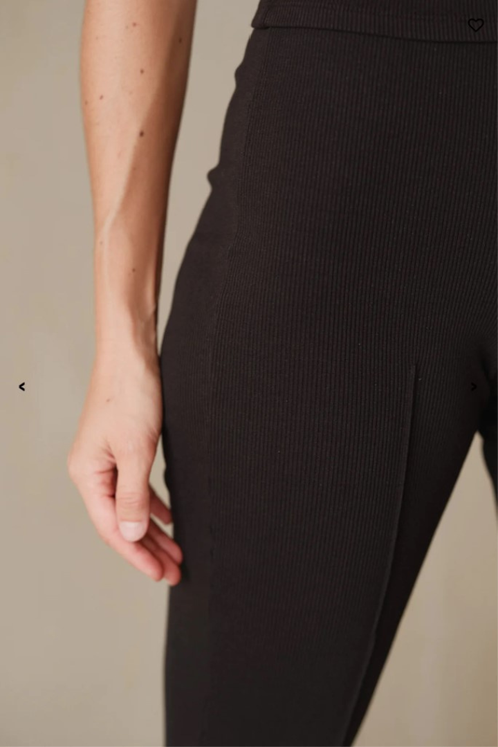Rib Kick Flare Pant
