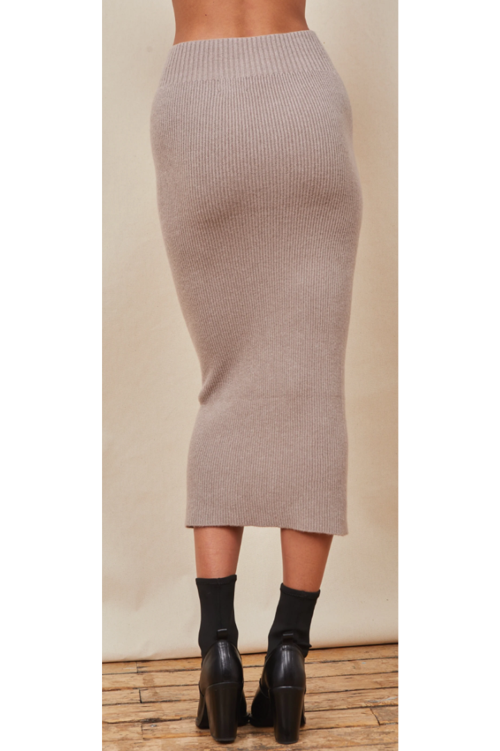 Alma Skirt