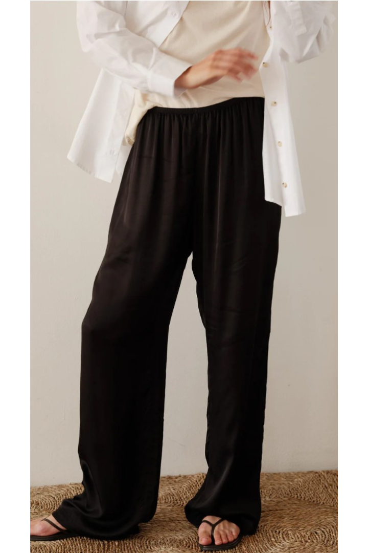 Silky Simple Pant