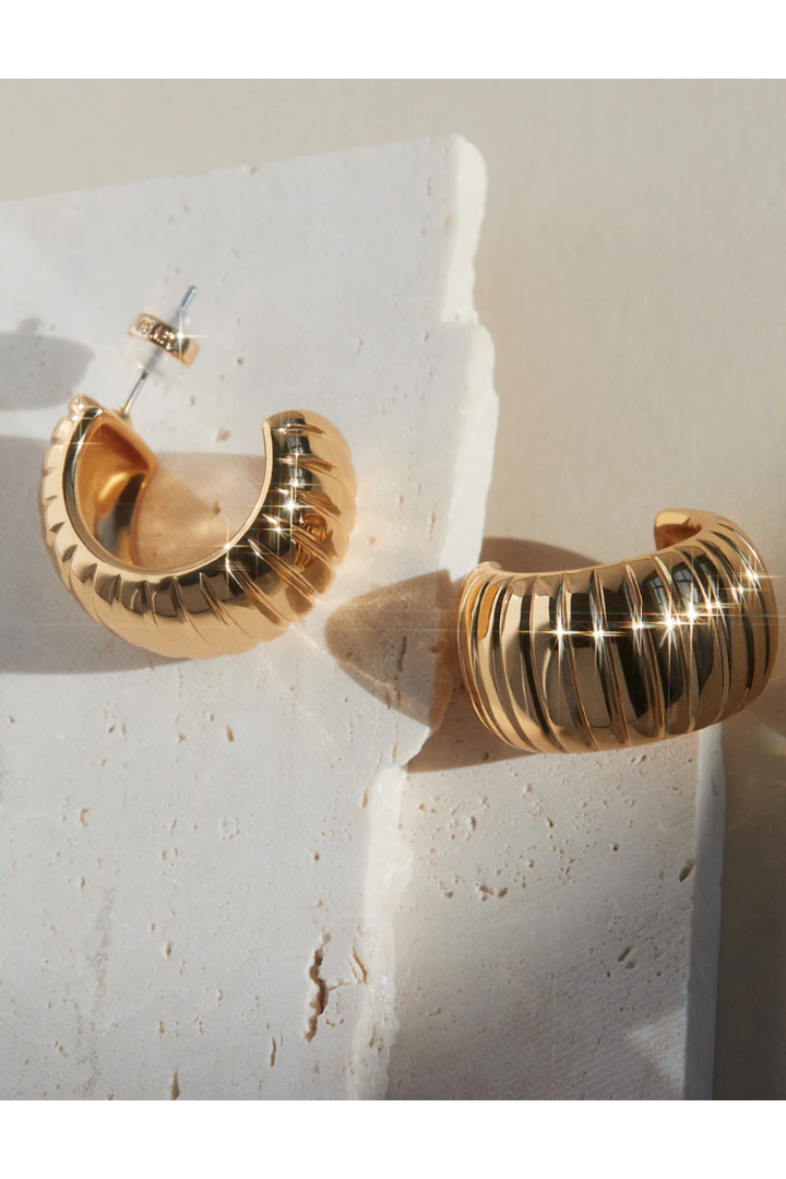 Remy Ridge Hoops - Gold
