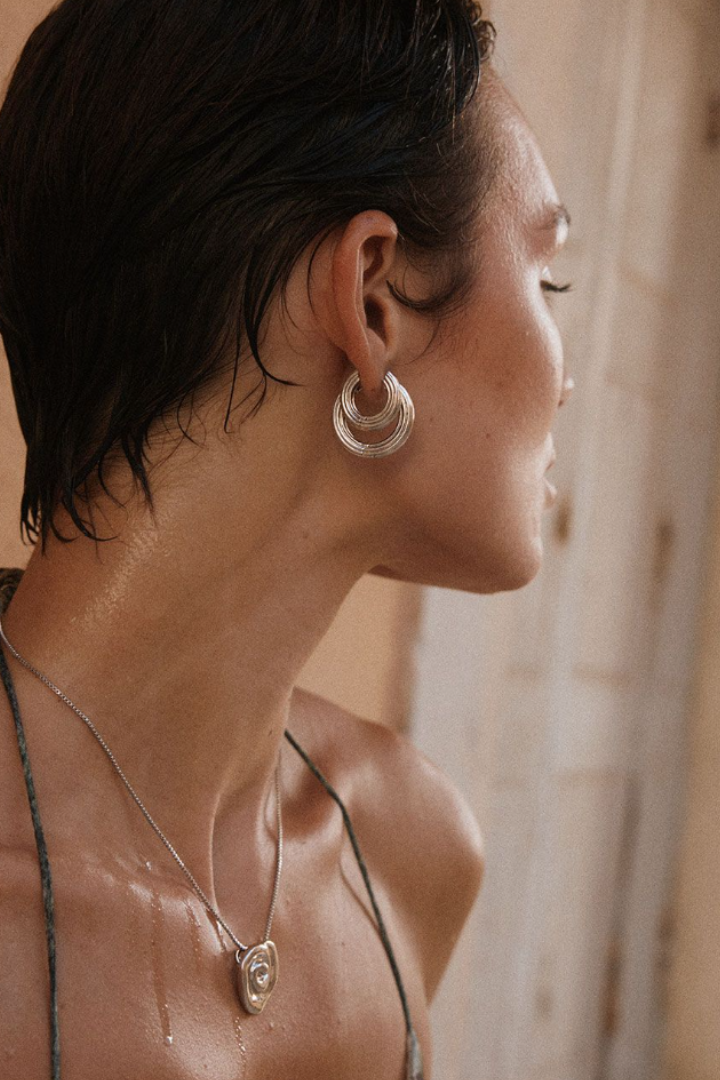 Ridged Amalfi Hoops