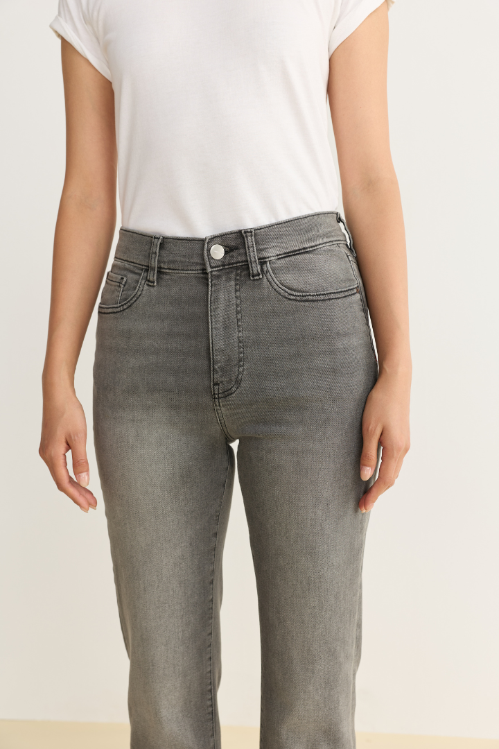 High Rise Straight Denim -ASE