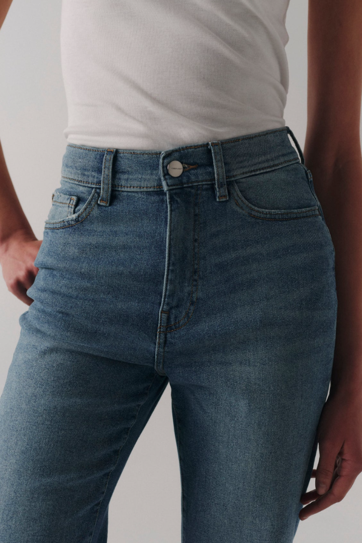 High Rise Straight Denim -ASE