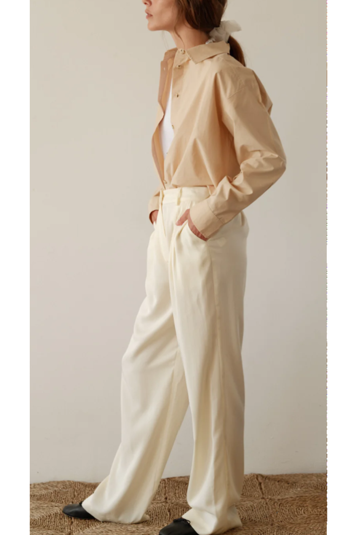 Twill Pleated Trouser