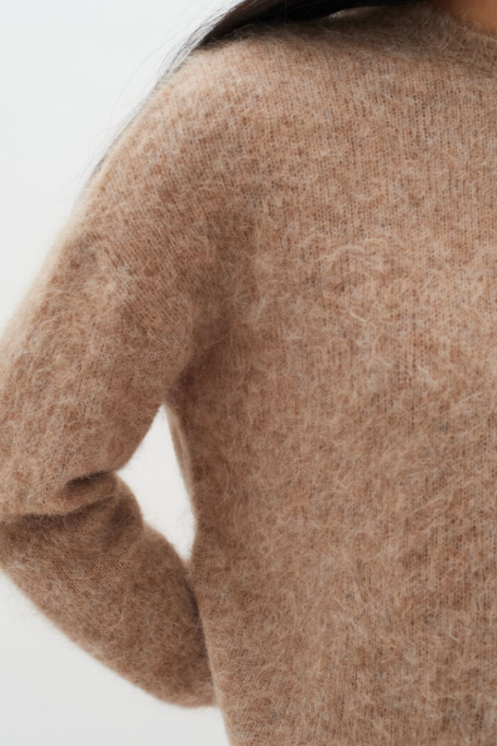 Tiana Pullover