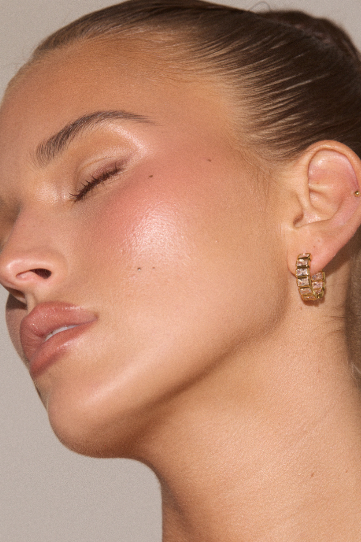 Bianca Bezel Hoops - Gold