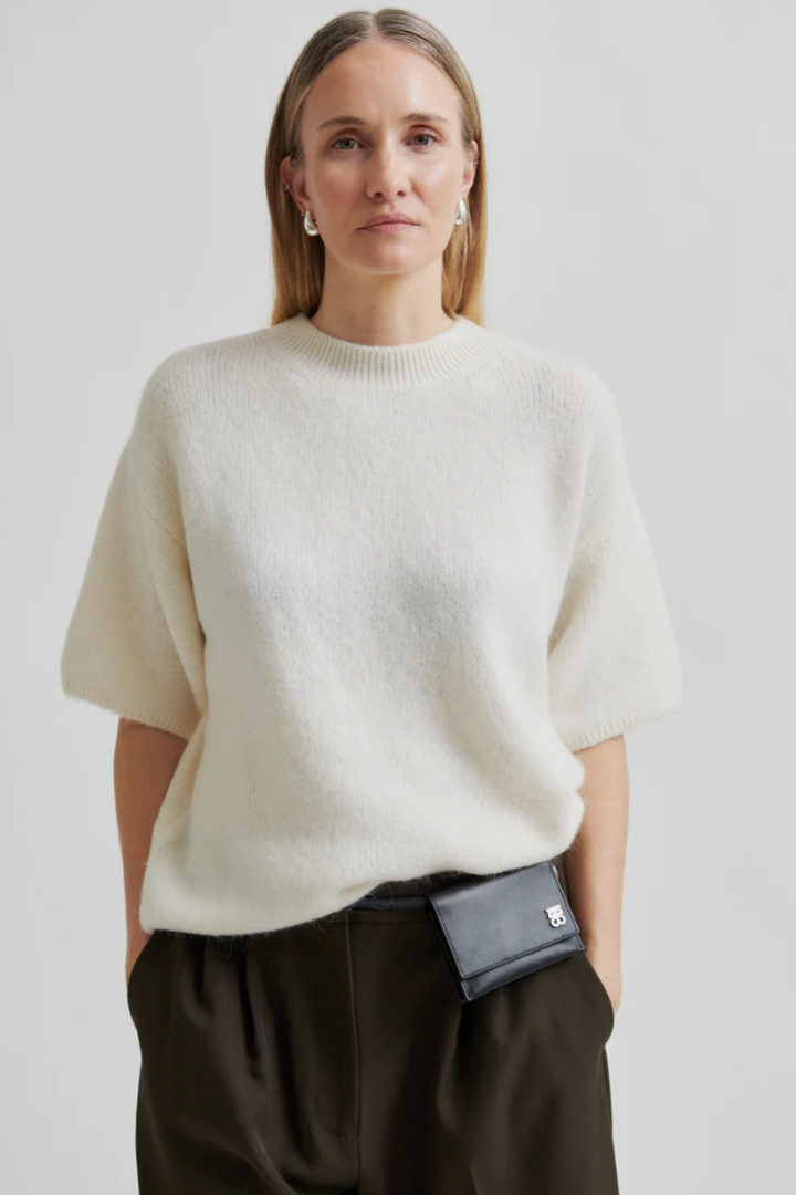 Wanda Sweater Tee