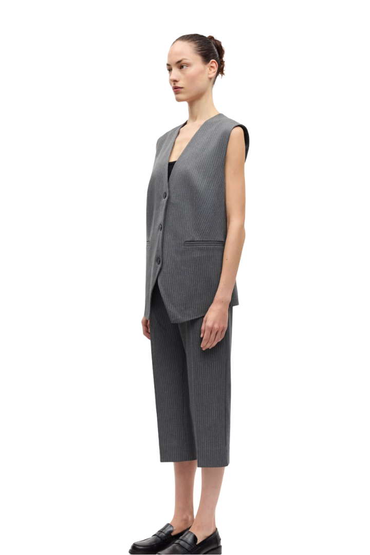 Leni Vest