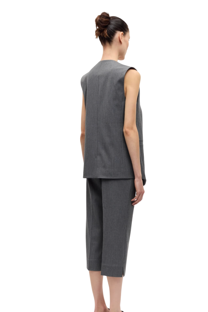 Leni Vest