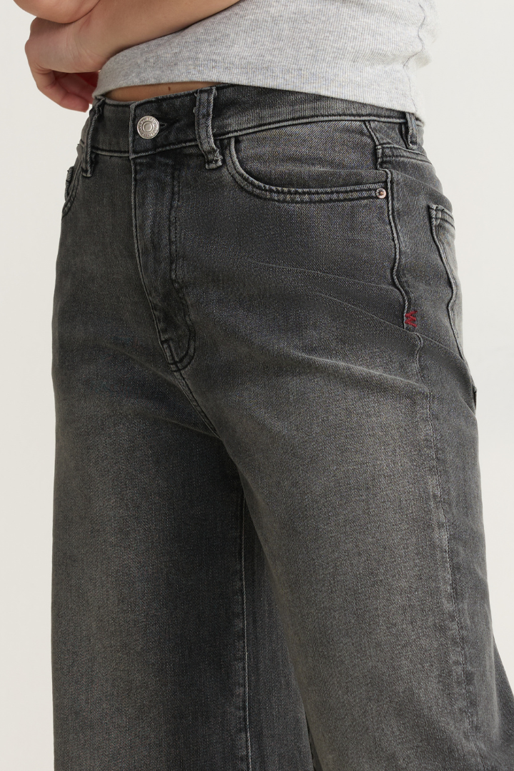 NCE - Wide Leg Denim