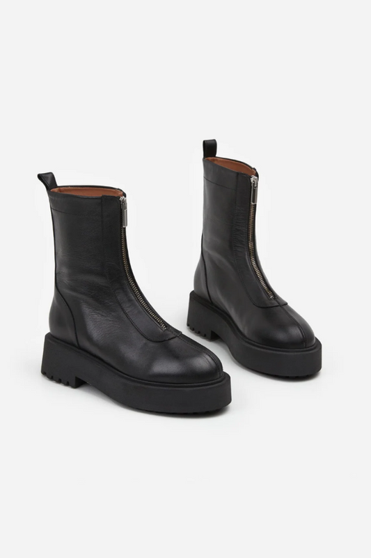 Alma Leather Boot