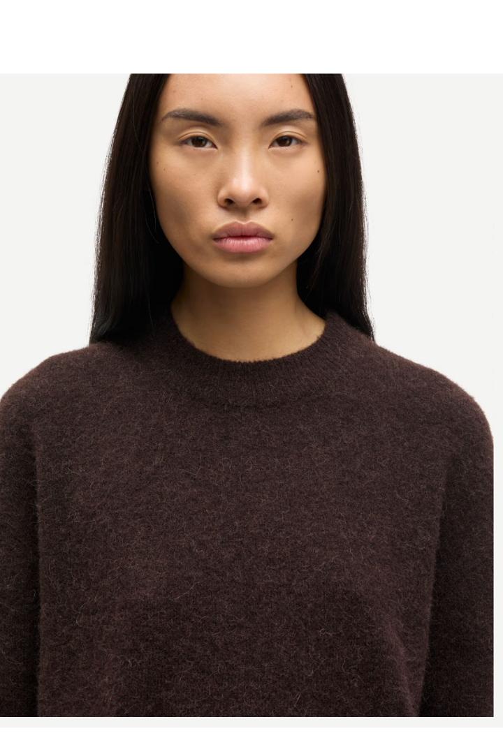 Anour Sweater