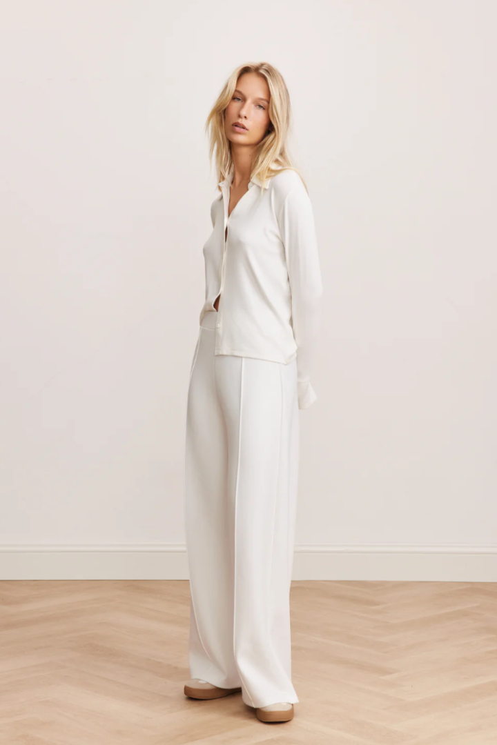 Mila Soft Blouse