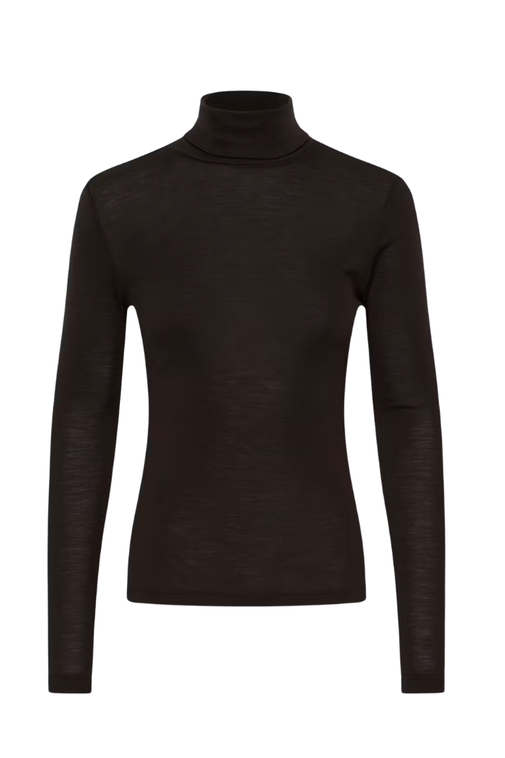 Ninia Wool Turtleneck, ribbed knit detail