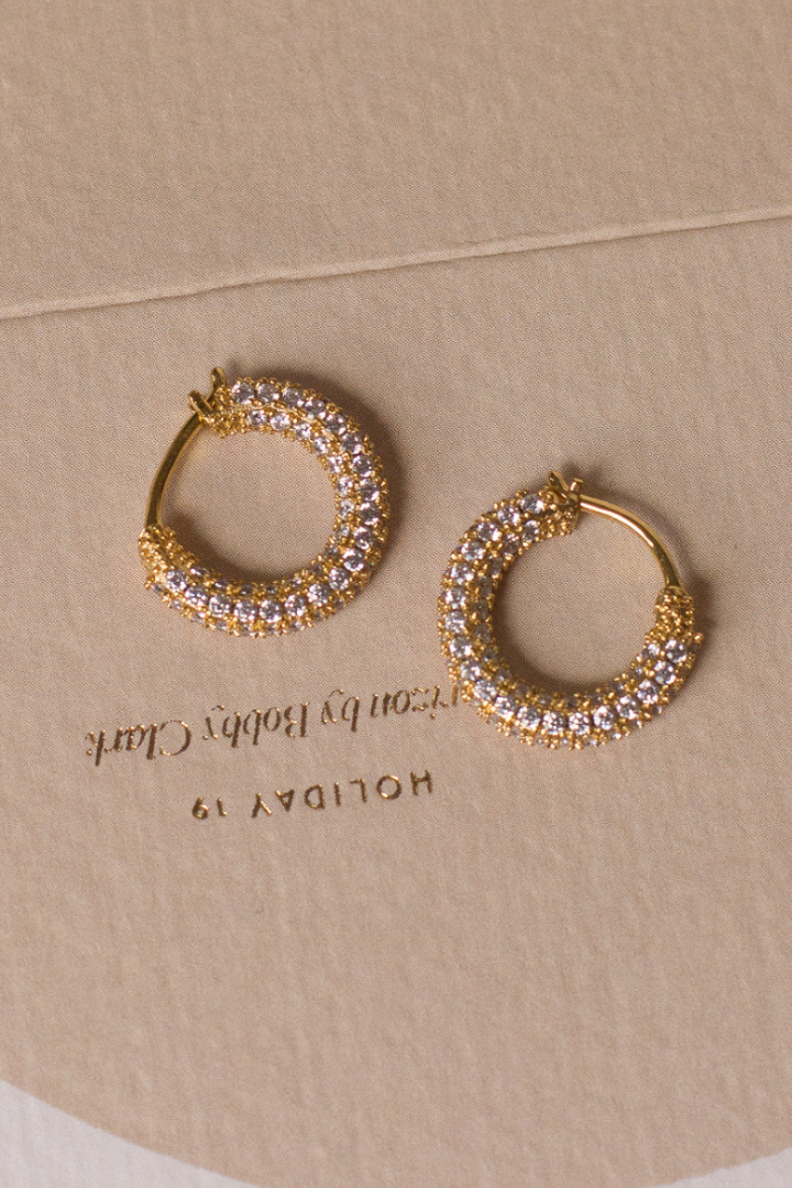 Pave Amalfi Huggies - Gold