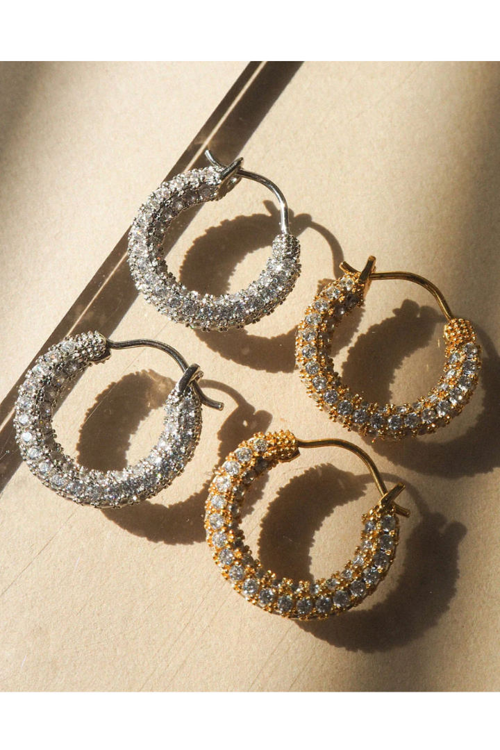 Pave Amalfi Huggies - Gold