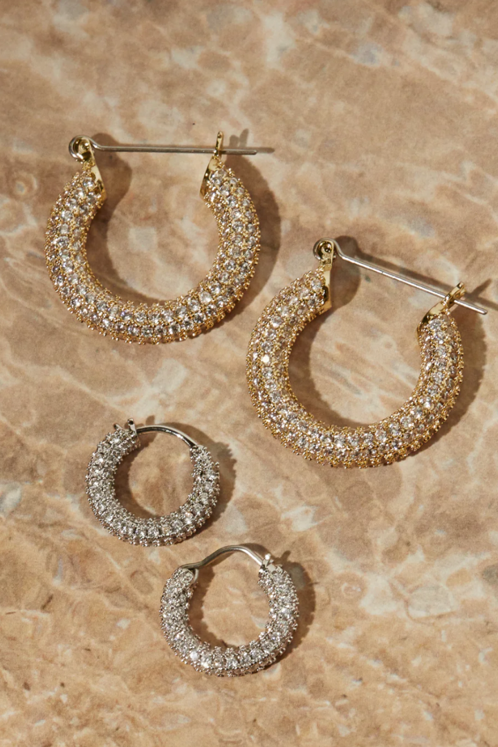 Pave Amalfi Huggies - Gold
