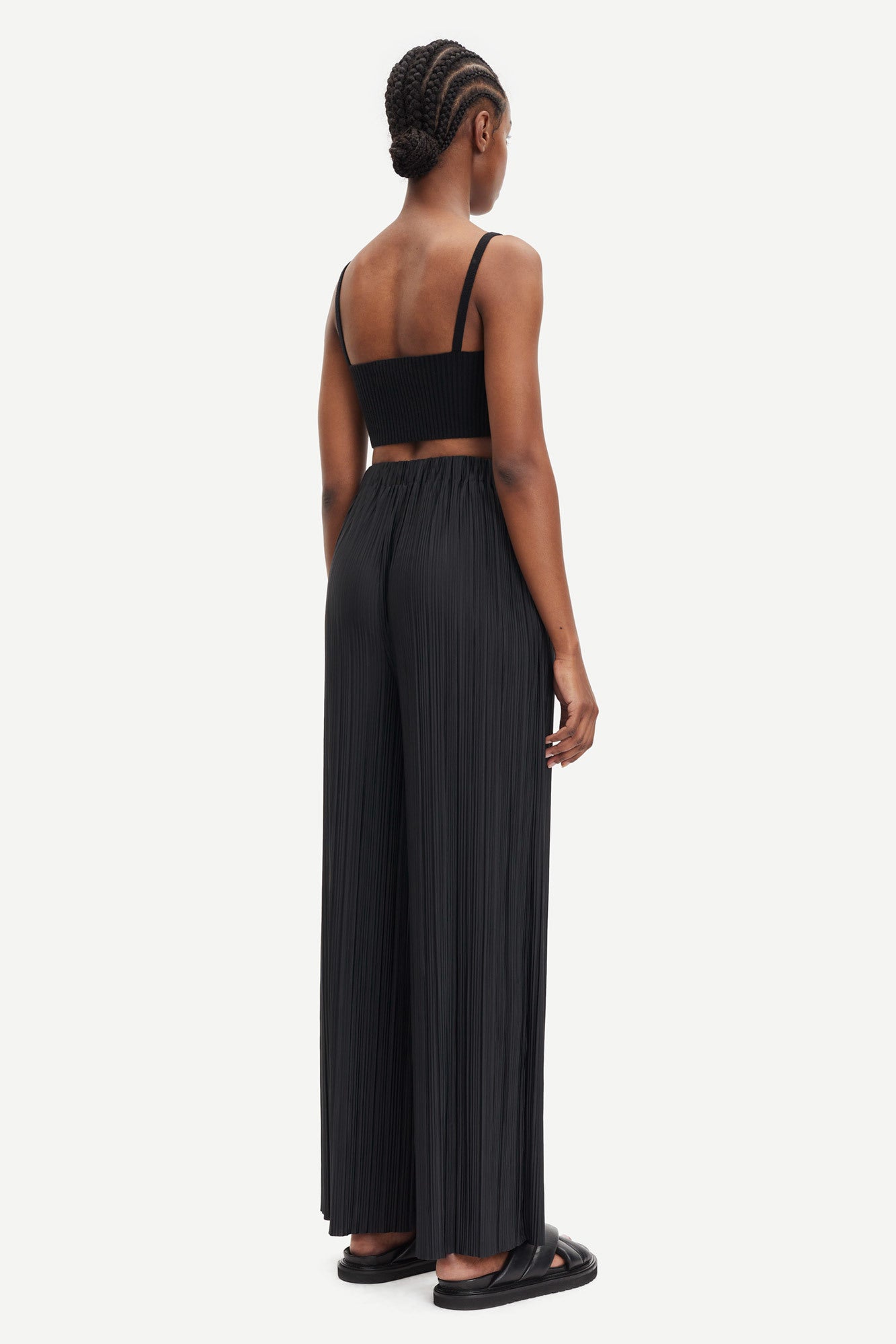 samsoe samsoe black pleated wide leg straight trouser 