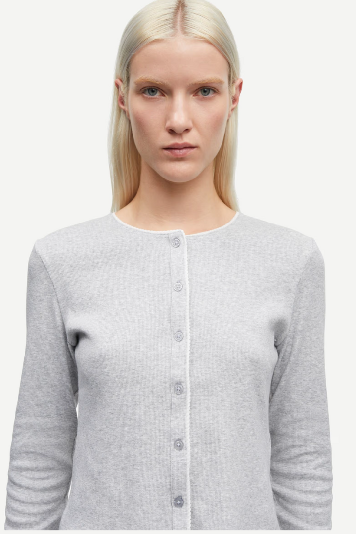 June Cardi
