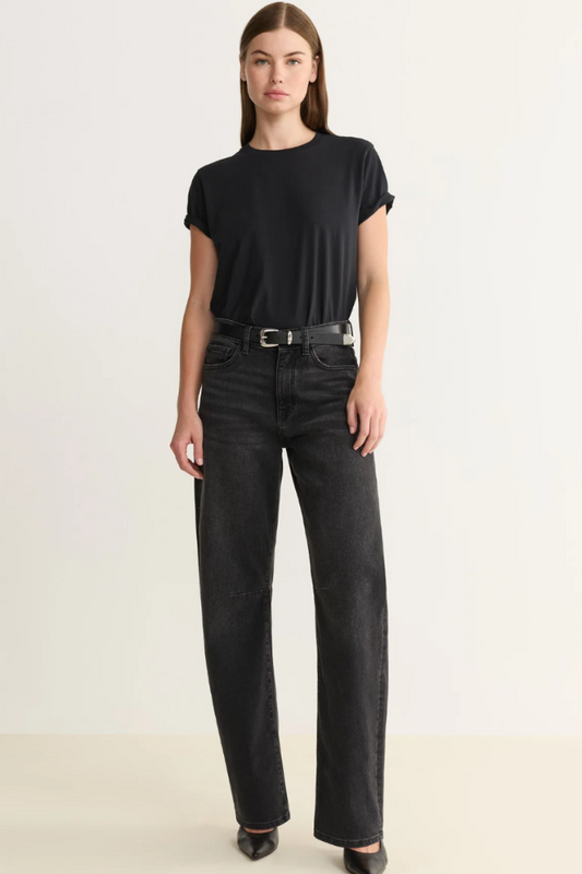 BNA - Soft Curve Barrel Jean