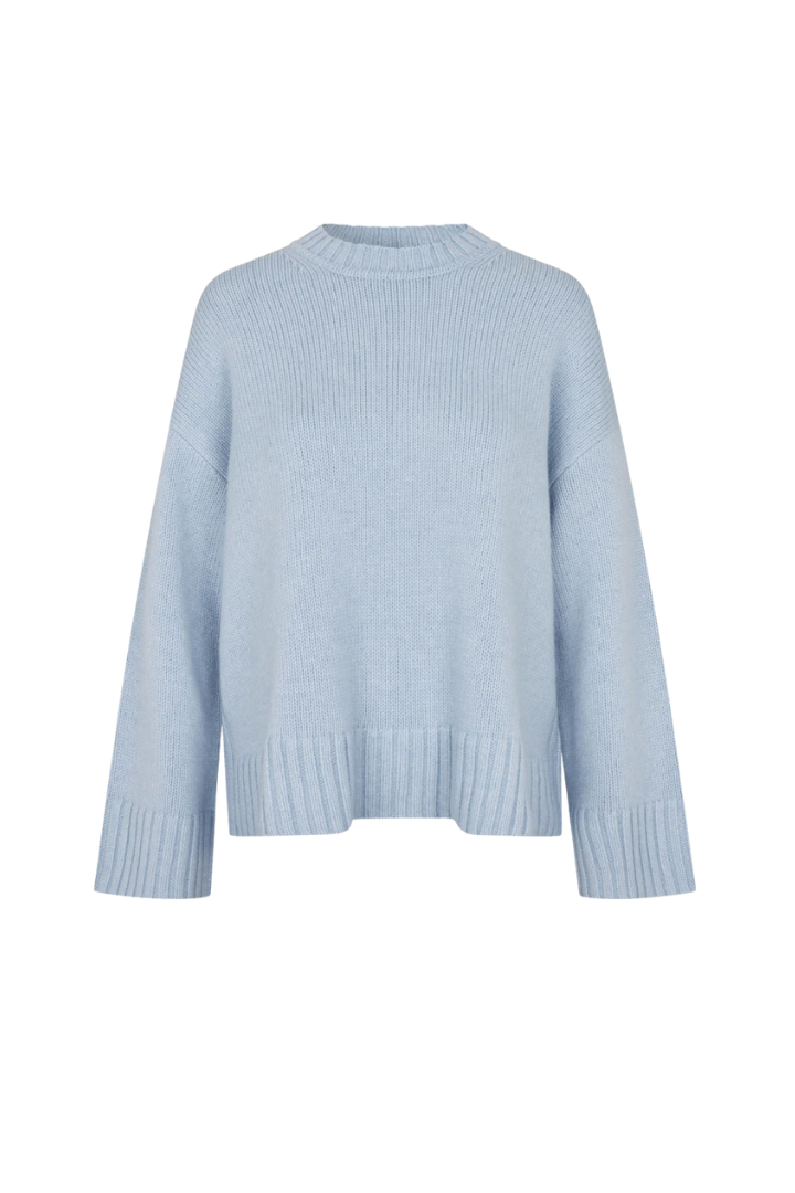 Sakeiku Sweater