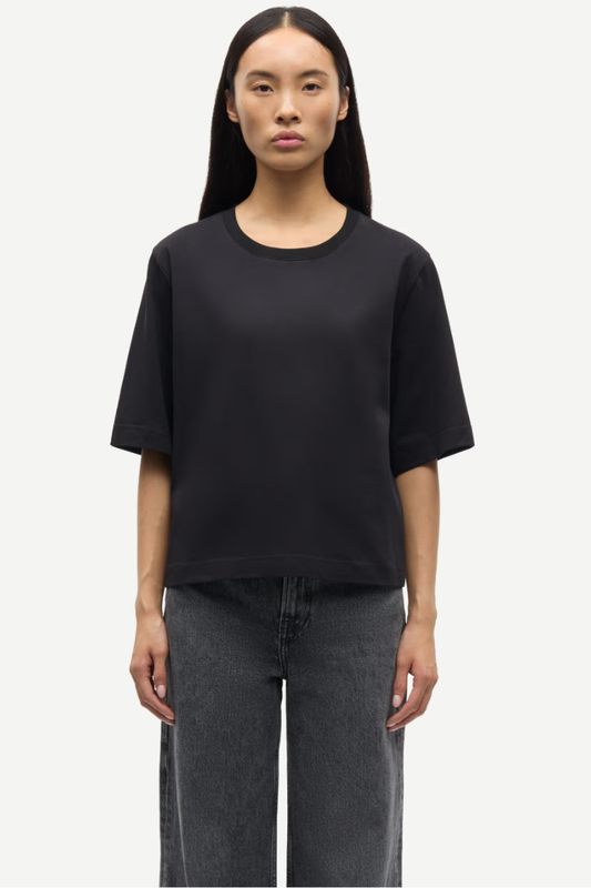 Saaby Tee
