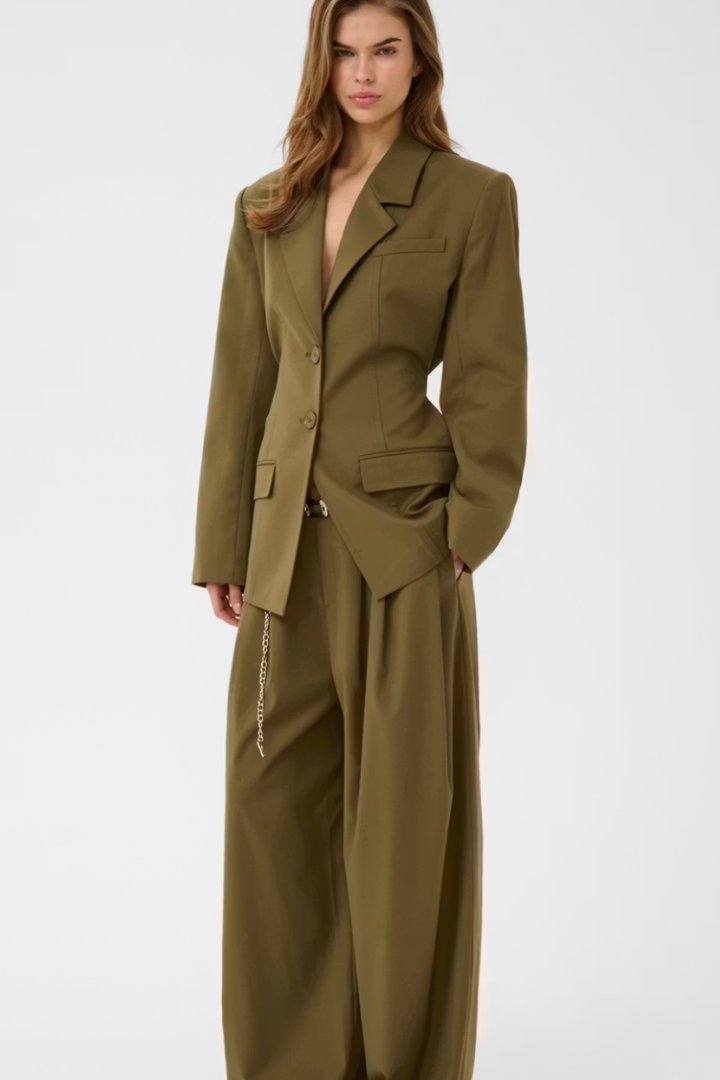 Olivia Blazer