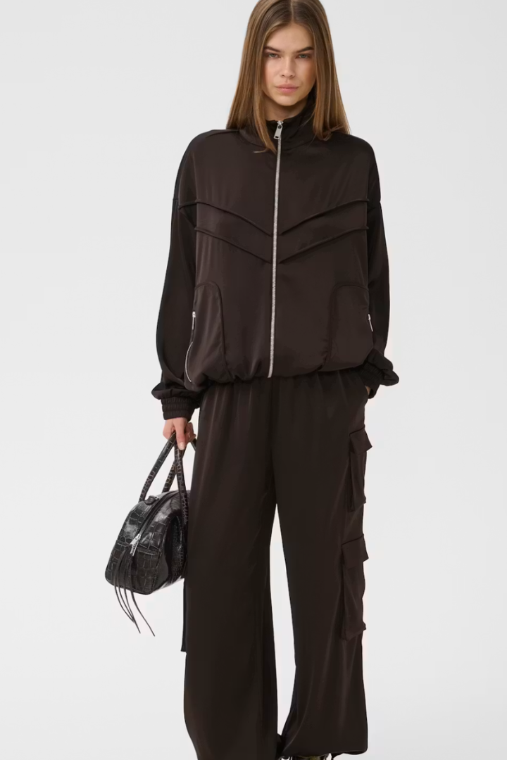 Darzi Track Jacket, side view