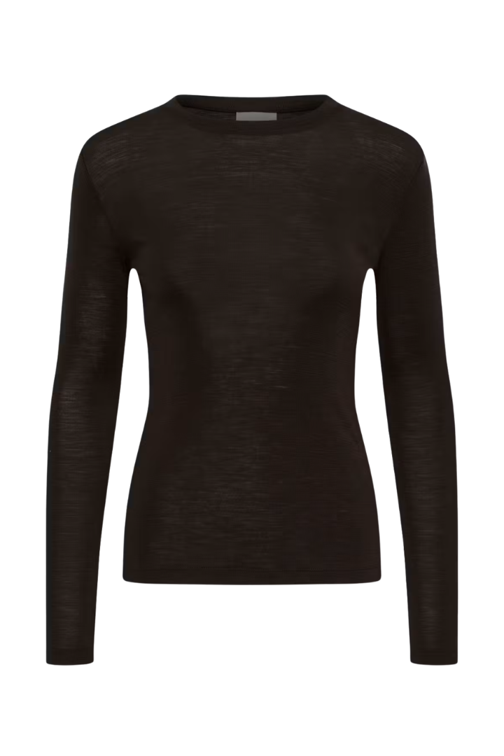 Ninia LS Wool Top, crew neckline detail