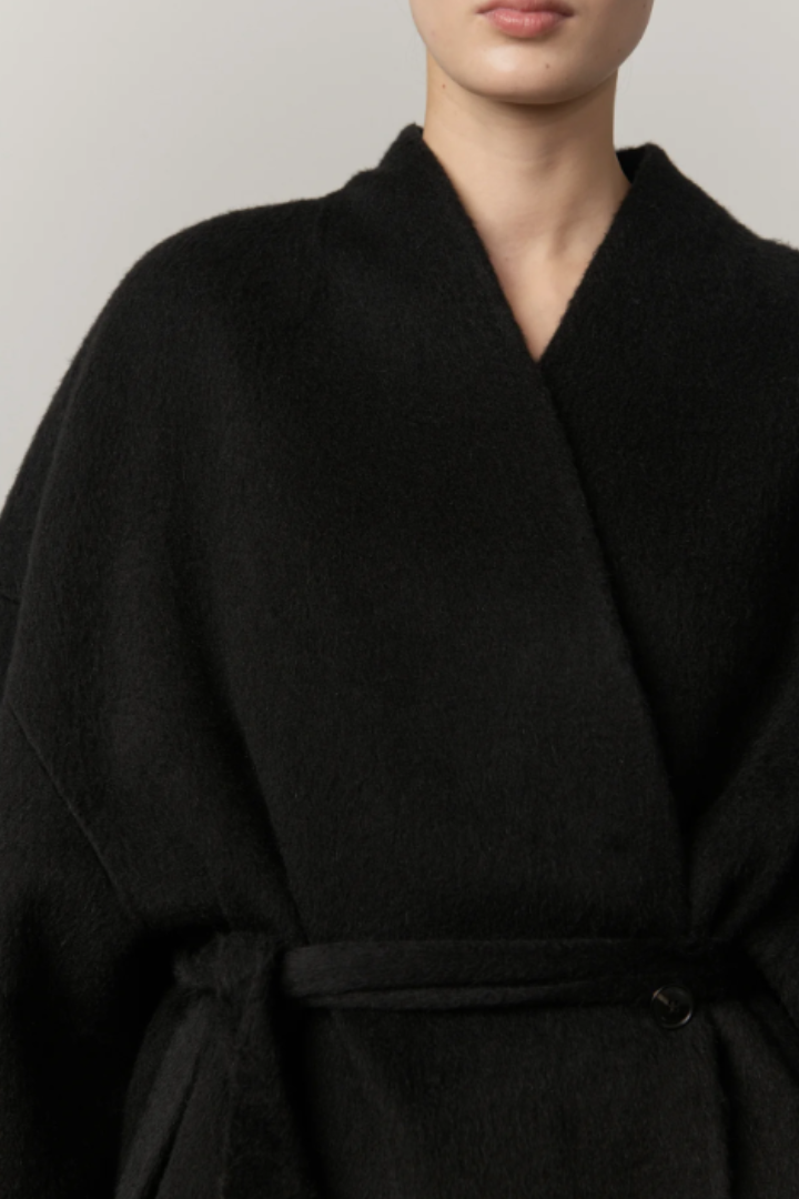 Clara Jacket, cocoon sleeve detail