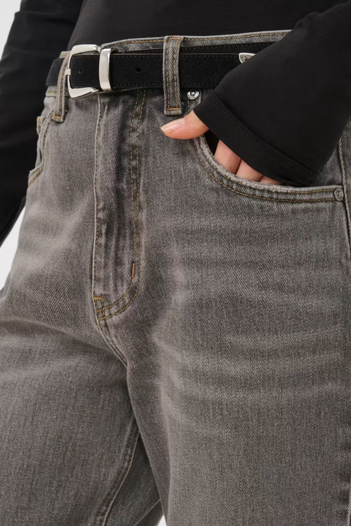 Jade Jeans by Gestuz, side view