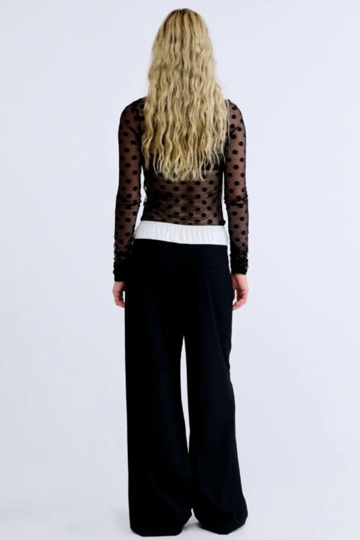 Elle Top