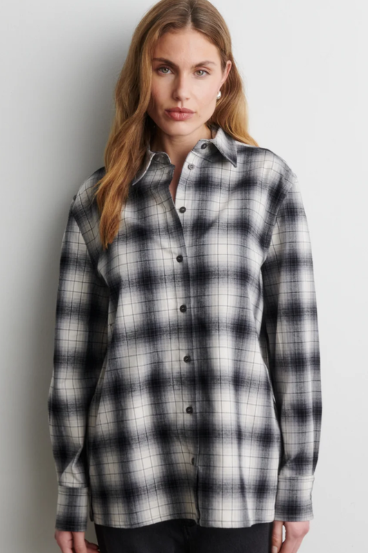 Second Female Willie Shirt — brushed cotton check shirt in black