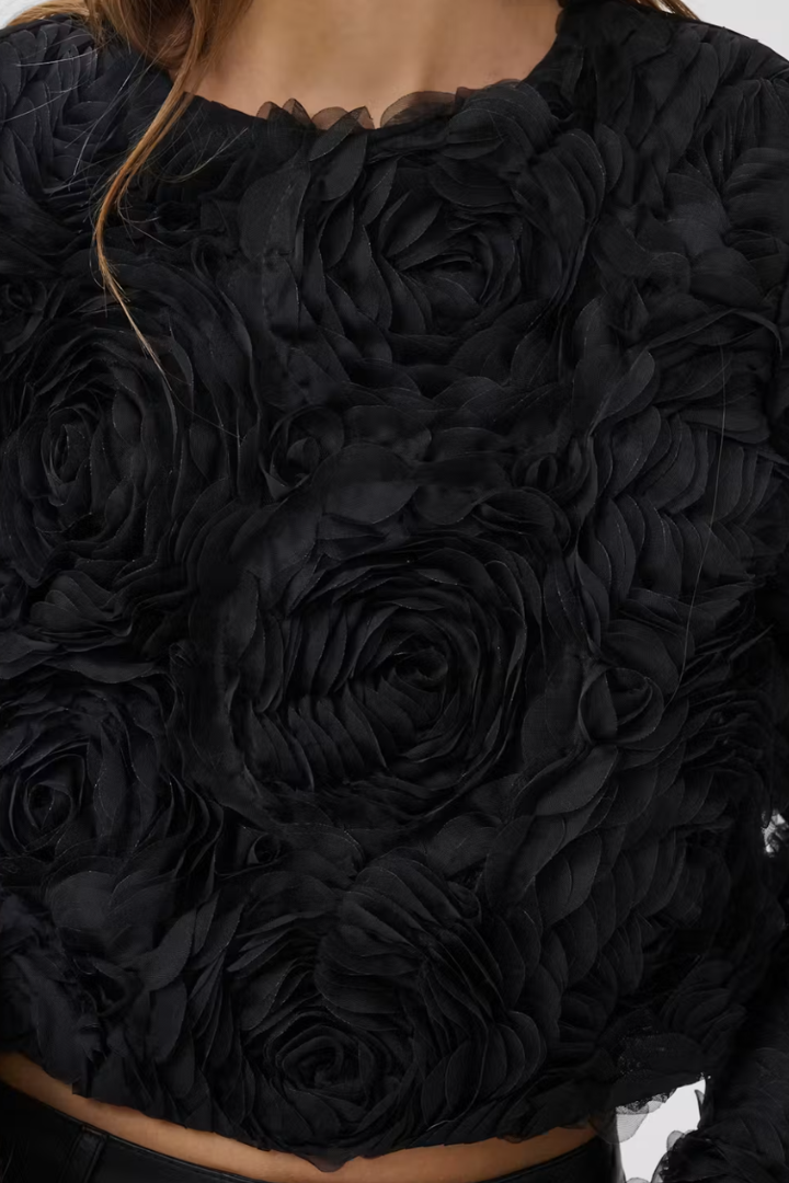 Gestuz Ingrida Top — cropped 3D rosette top in black, view 4