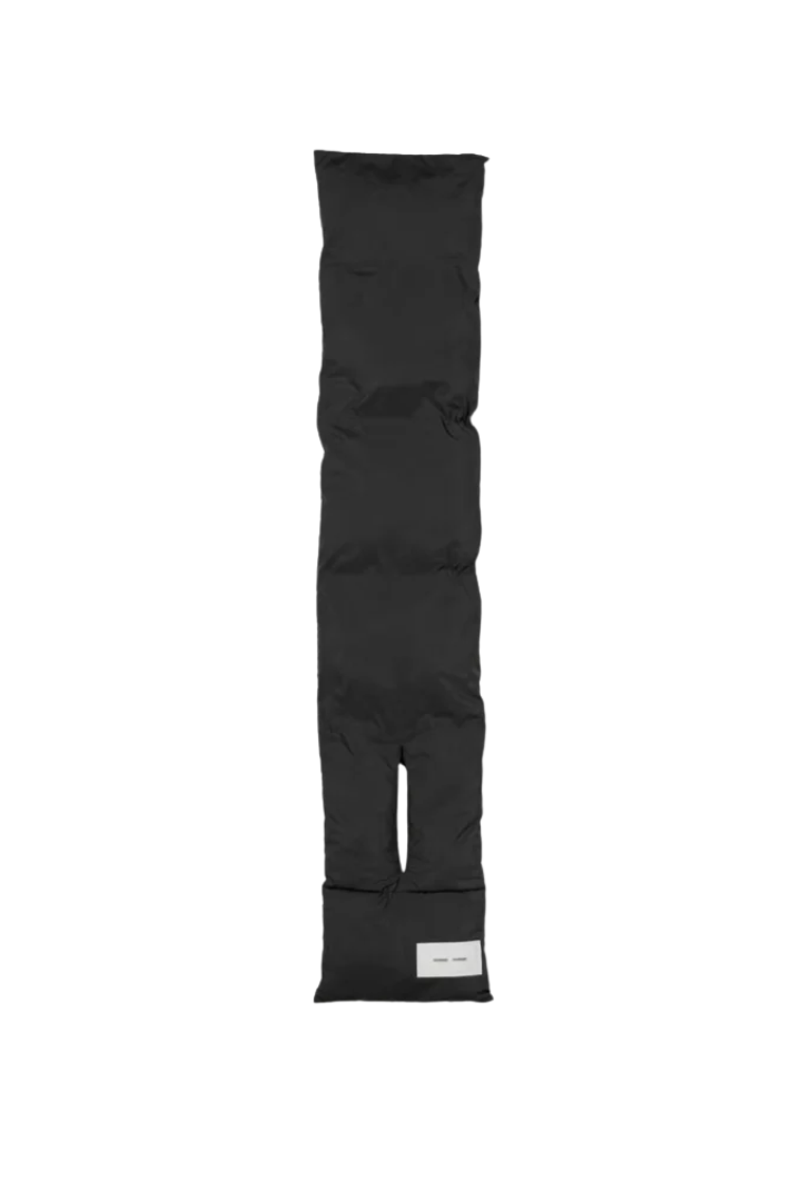 Samsøe Samsøe Satony Scarf — padded pull-through scarf in black