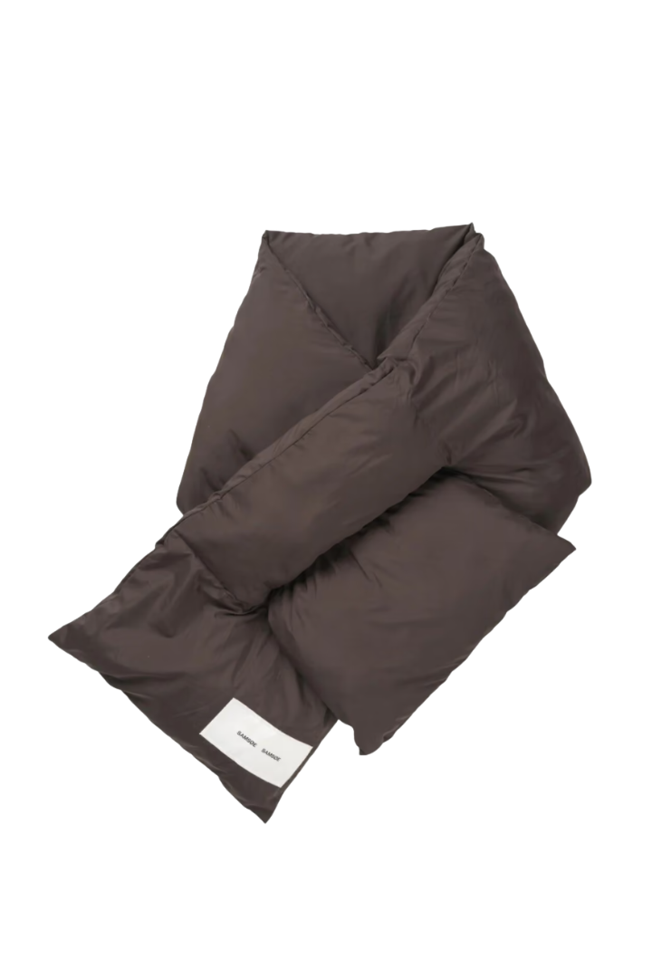 Samsøe Samsøe Satony Scarf — padded pull-through scarf in brown, view 2